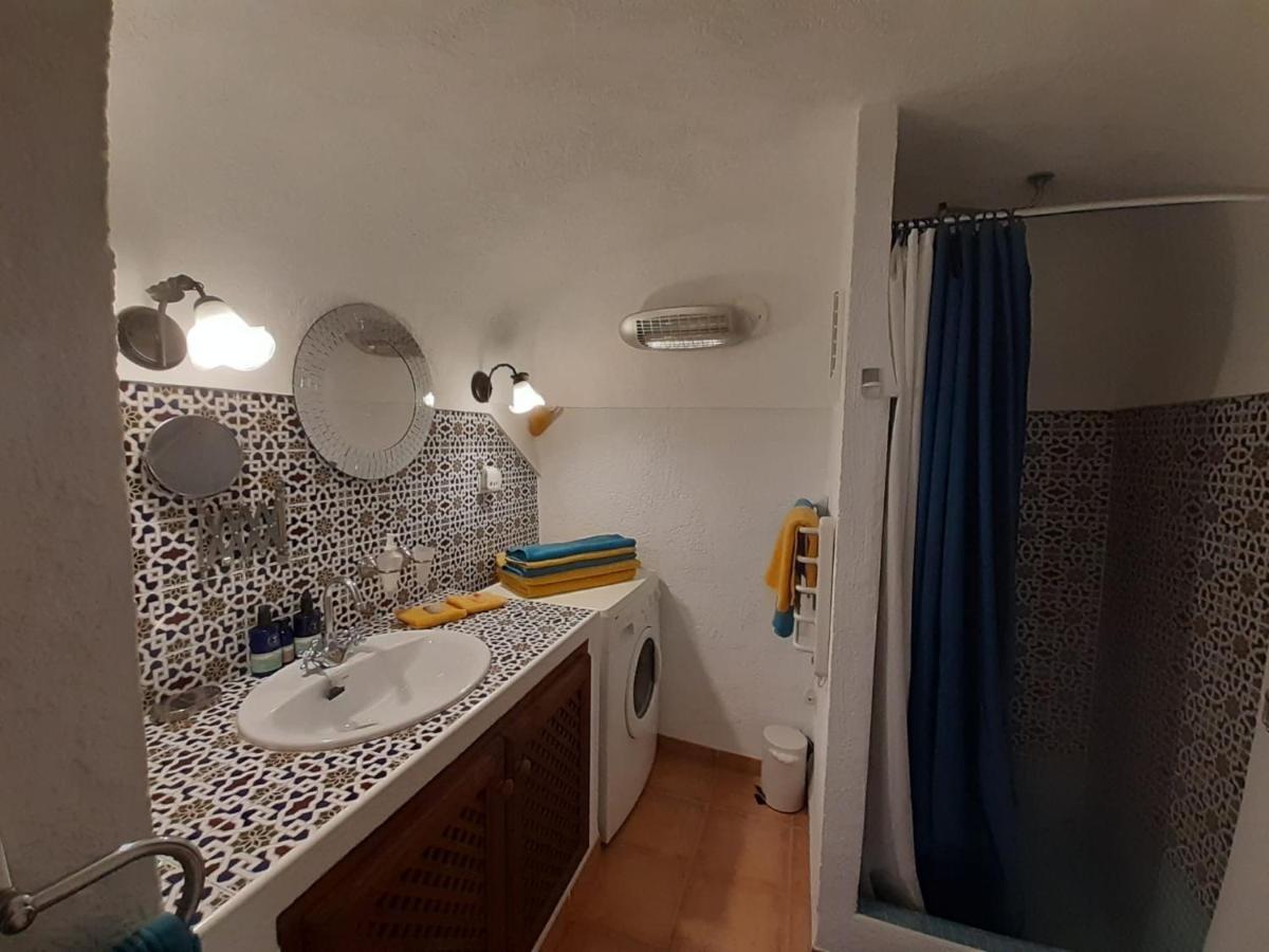 Cuevas Galera - Cuevas De La Luz Bed & Breakfast Exterior photo